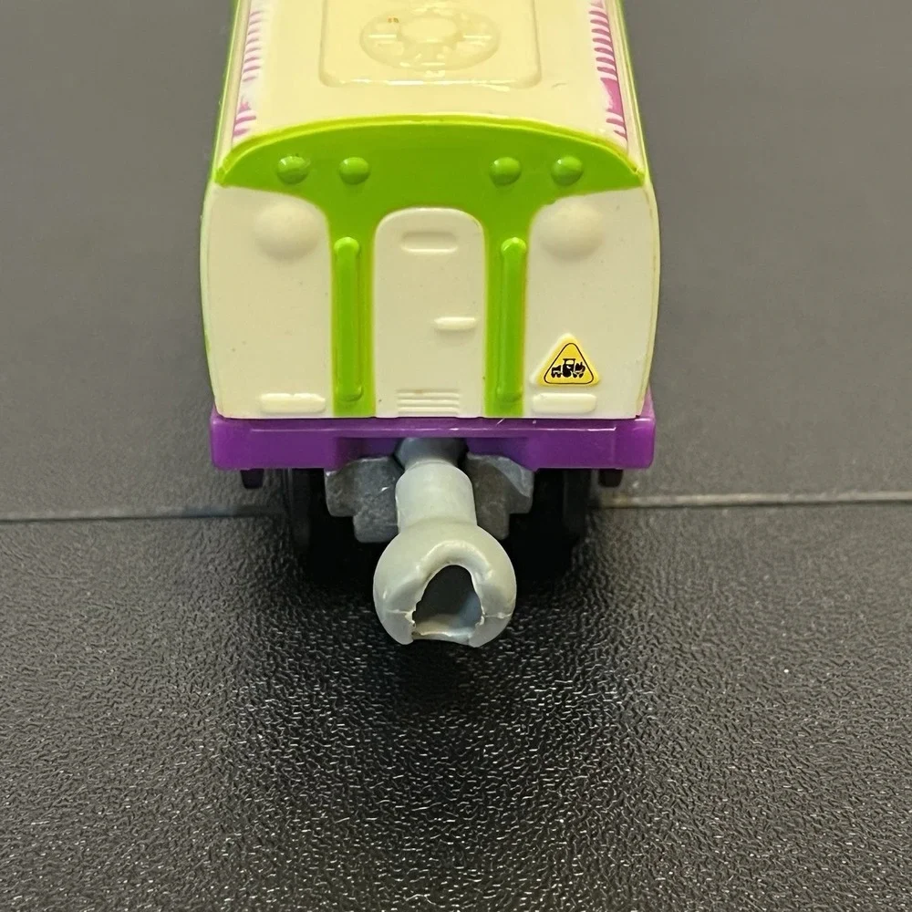 Tomy chuggington train